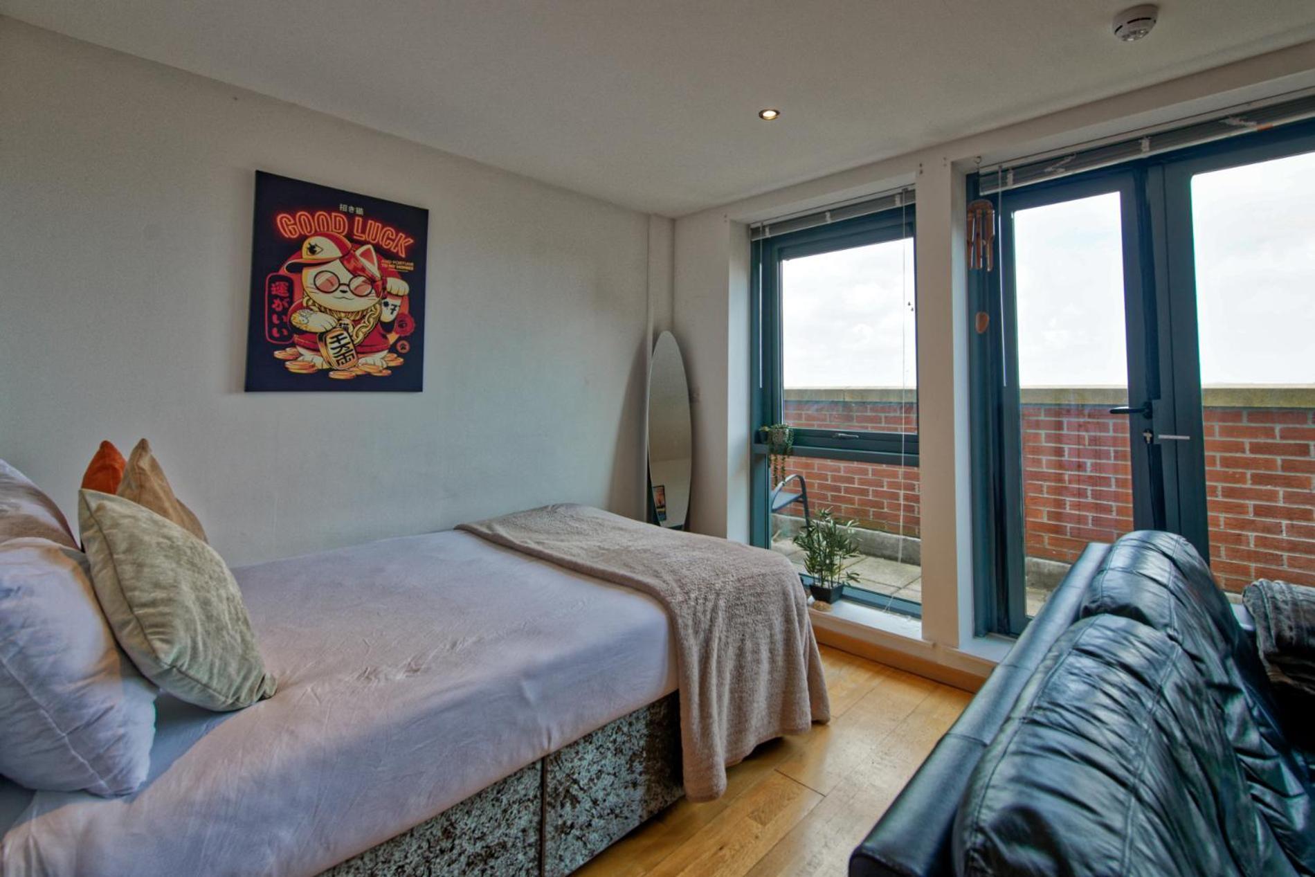 Sidemersey Livings- Convenient And Central 2-Bedroom Haven In L1 Liverpool Dış mekan fotoğraf