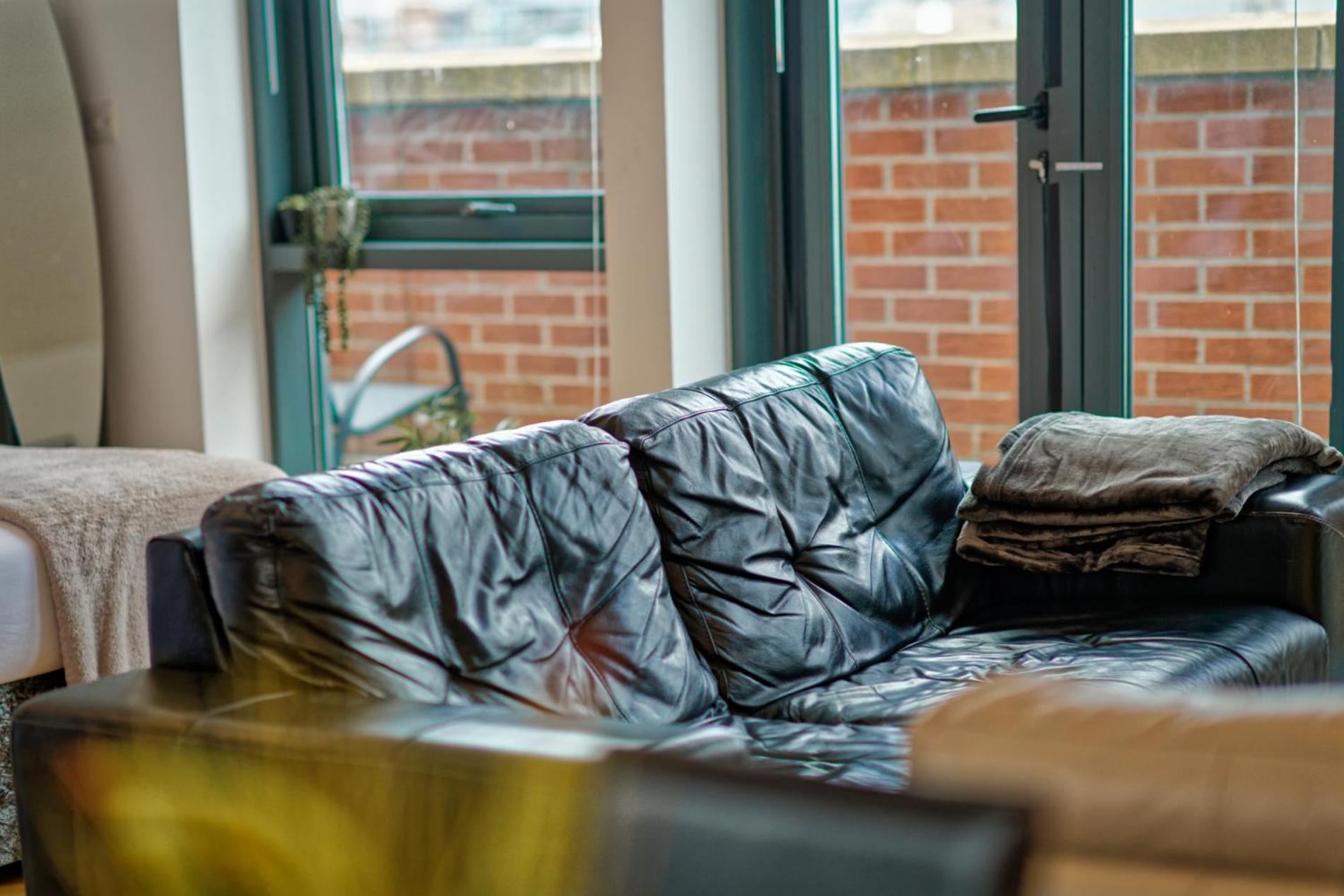 Sidemersey Livings- Convenient And Central 2-Bedroom Haven In L1 Liverpool Dış mekan fotoğraf
