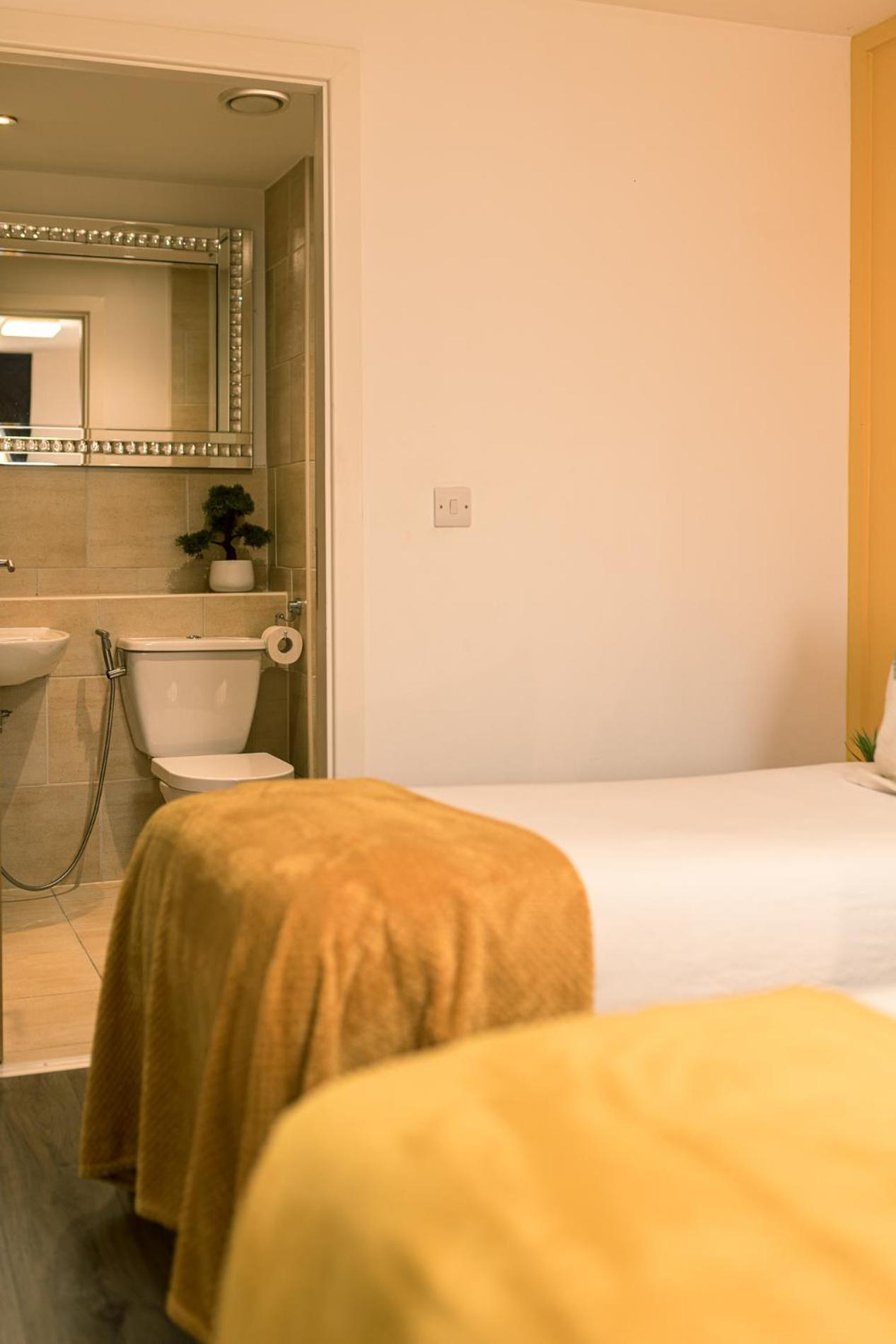 Sidemersey Livings- Convenient And Central 2-Bedroom Haven In L1 Liverpool Dış mekan fotoğraf